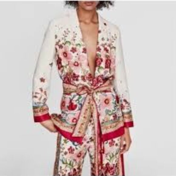 ZARA New Woman Ecru Printed 2-Piece Set – Floral Belted Blazer & Wide-Leg Pants - Picture 9 of 11